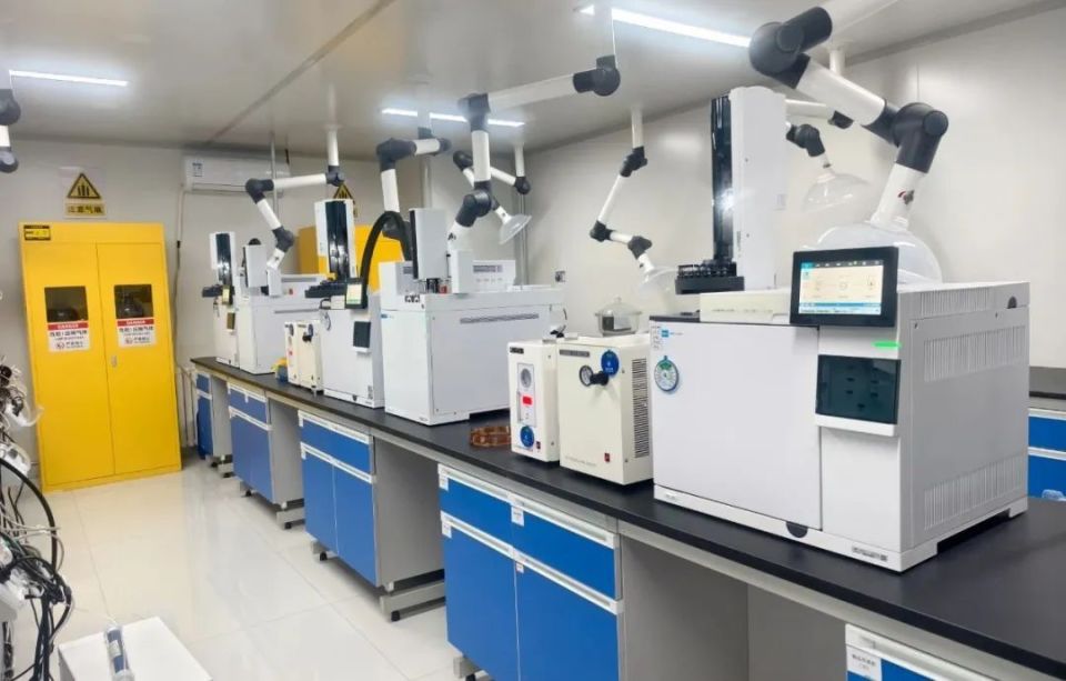 技術(shù)咨詢助力生物醫(yī)藥產(chǎn)業(yè)高質(zhì)量發(fā)展——鞏留縣創(chuàng)新驅(qū)動新路徑